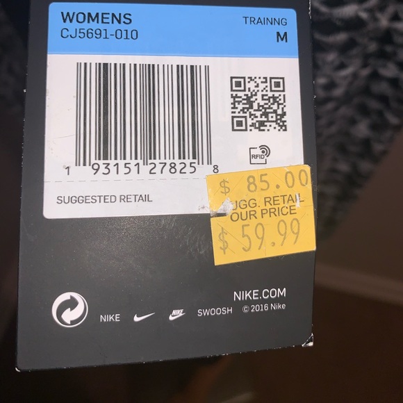 NWT Nike Pro Advanced Performance Set - Picture 6 of 8